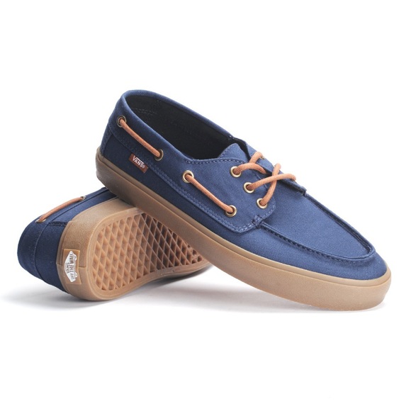 vans chauffeur brown